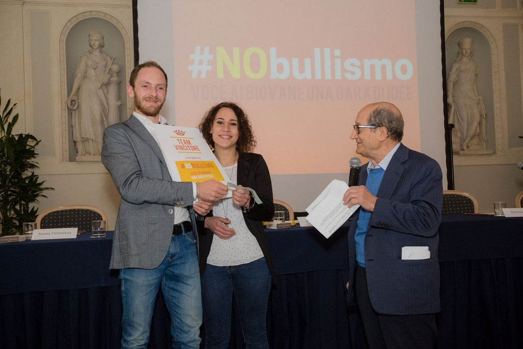 "Bulli senza gloria" vince il contest